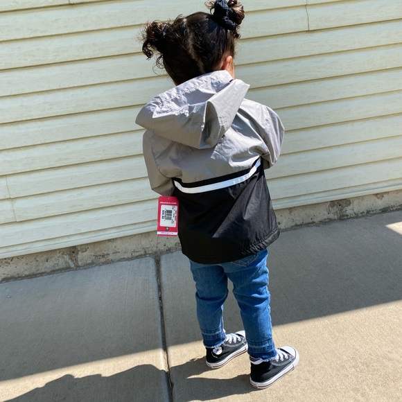 NBA Spurs Hoodie - Picture 2 of 6